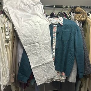 Pantology white pants 16w Sweater 1XL Top XL